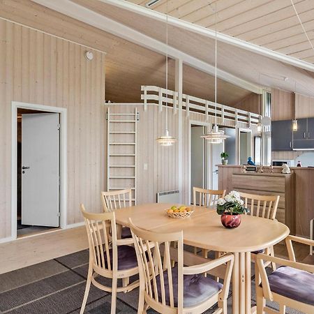 Cozy Home In Gedser With Wifi Zewnętrze zdjęcie